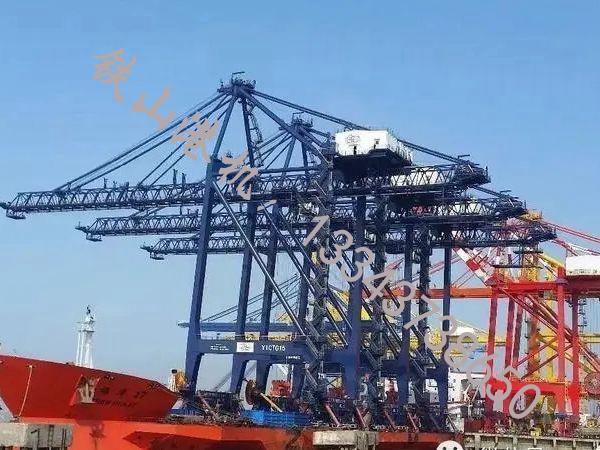 湖南衡陽岸橋廠家岸橋工作起來效率高，節(jié)省空間